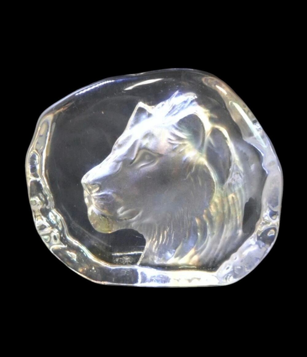 Cristal d' Arques Art Collection Crystal Lion Head Ice Block Paperweight